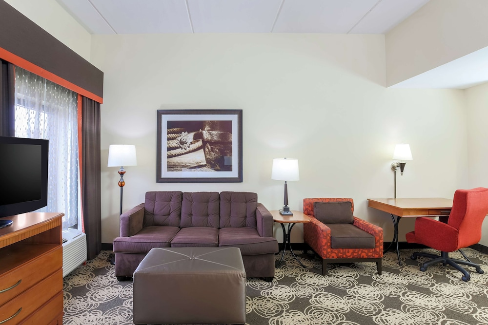 Hampton Inn Suites Dallas Allen 29/51