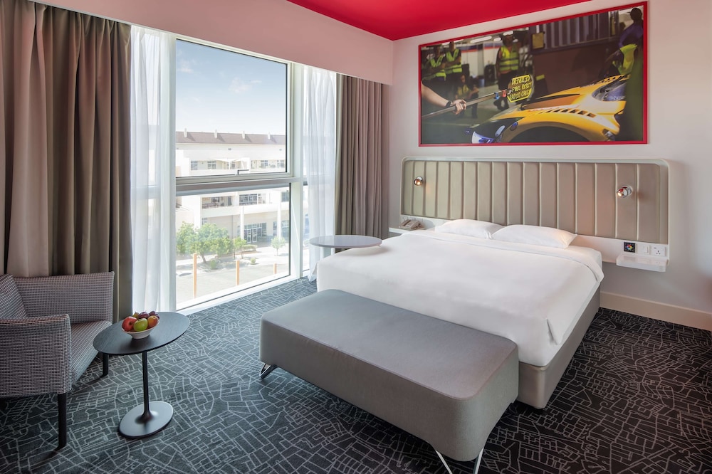 Park Inn By Radisson Dubai Motor City 31/76