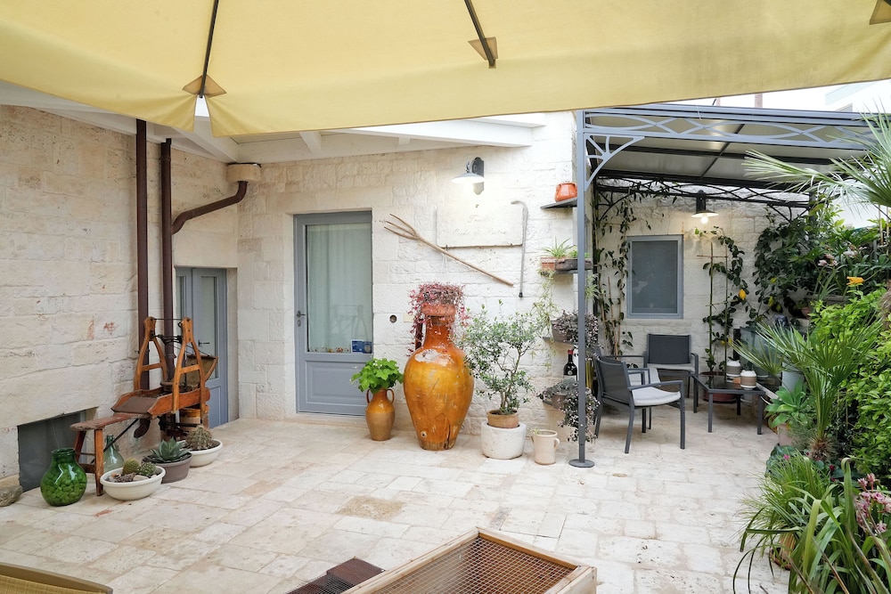 Trulli Occhi Di Pietra 34/49