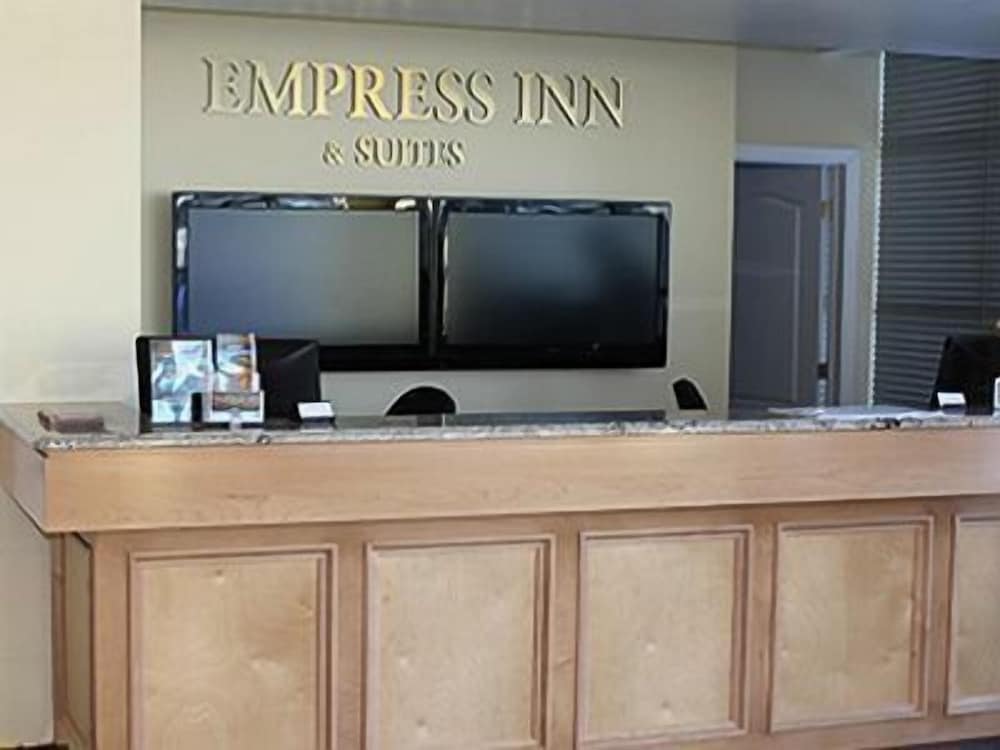 Empress Inn And Suites By the Falls 16/61