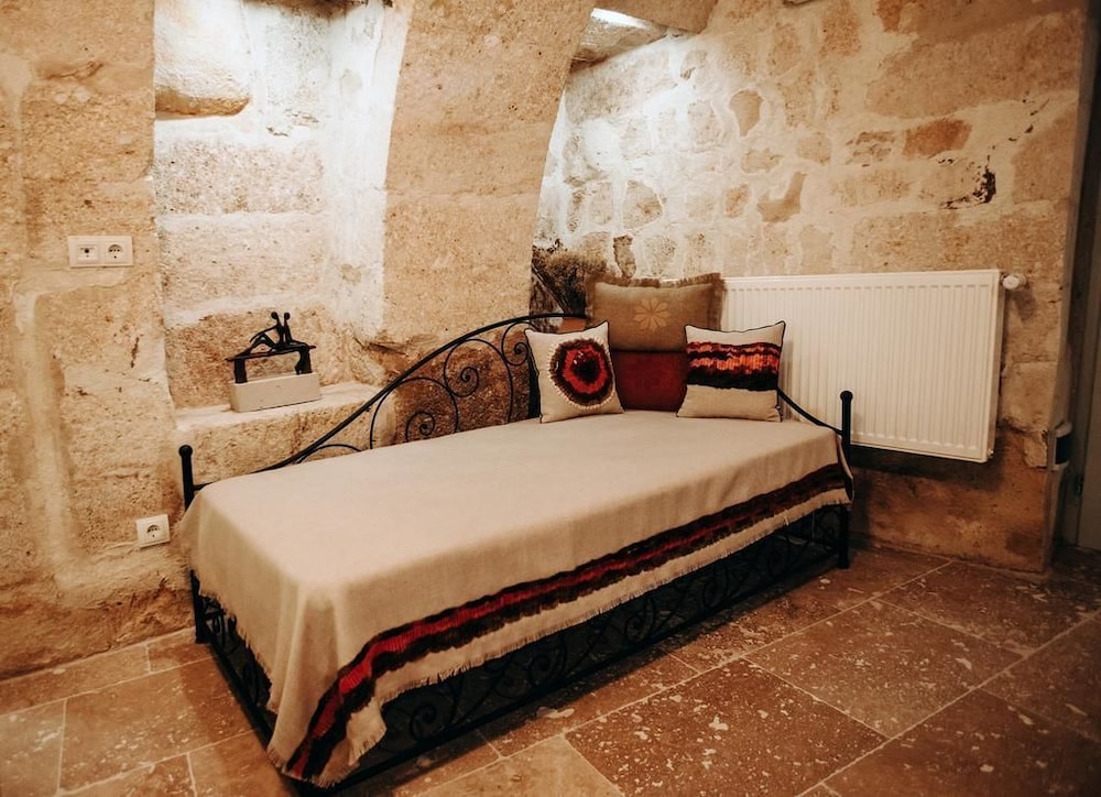 Dokya Hotel 12/49