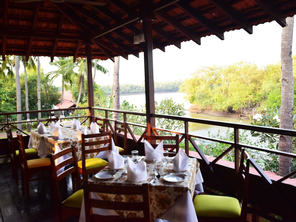 Mercure Goa Devaaya Resort 37/49