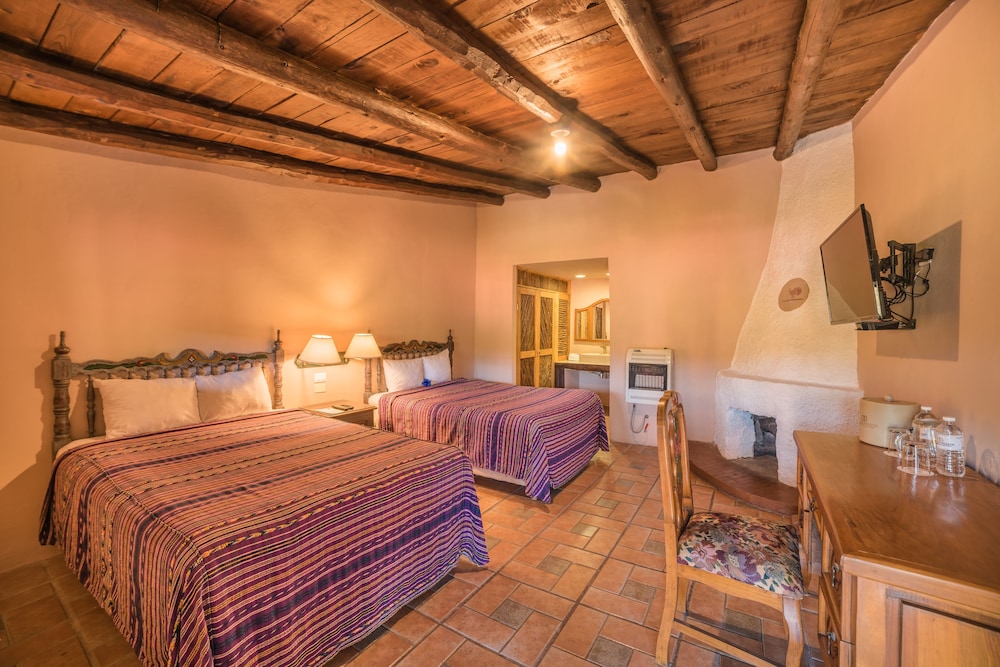 Hotel Barrancas Del Cobre 13/43