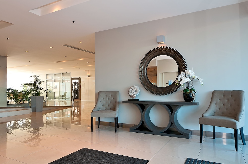 Grand Apartments 34/46