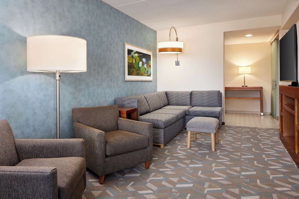 Hyatt Place Fredericksburg At Mary Washington 48/65
