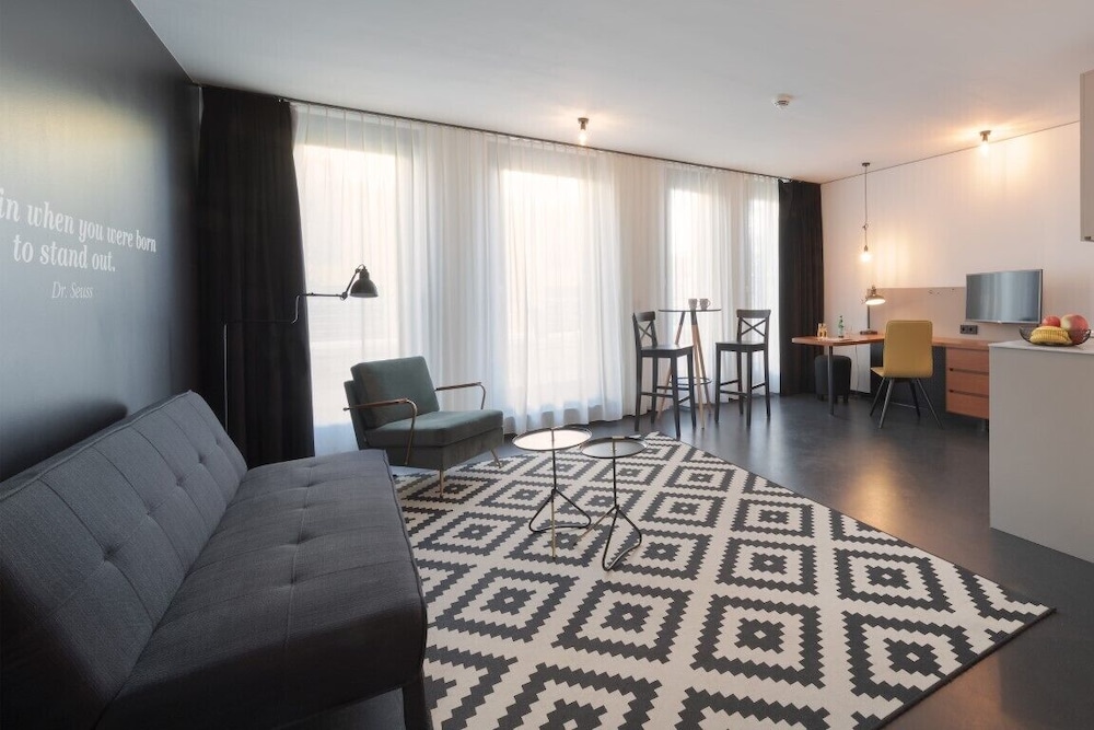 The Spot Serviced Apartments 29/47