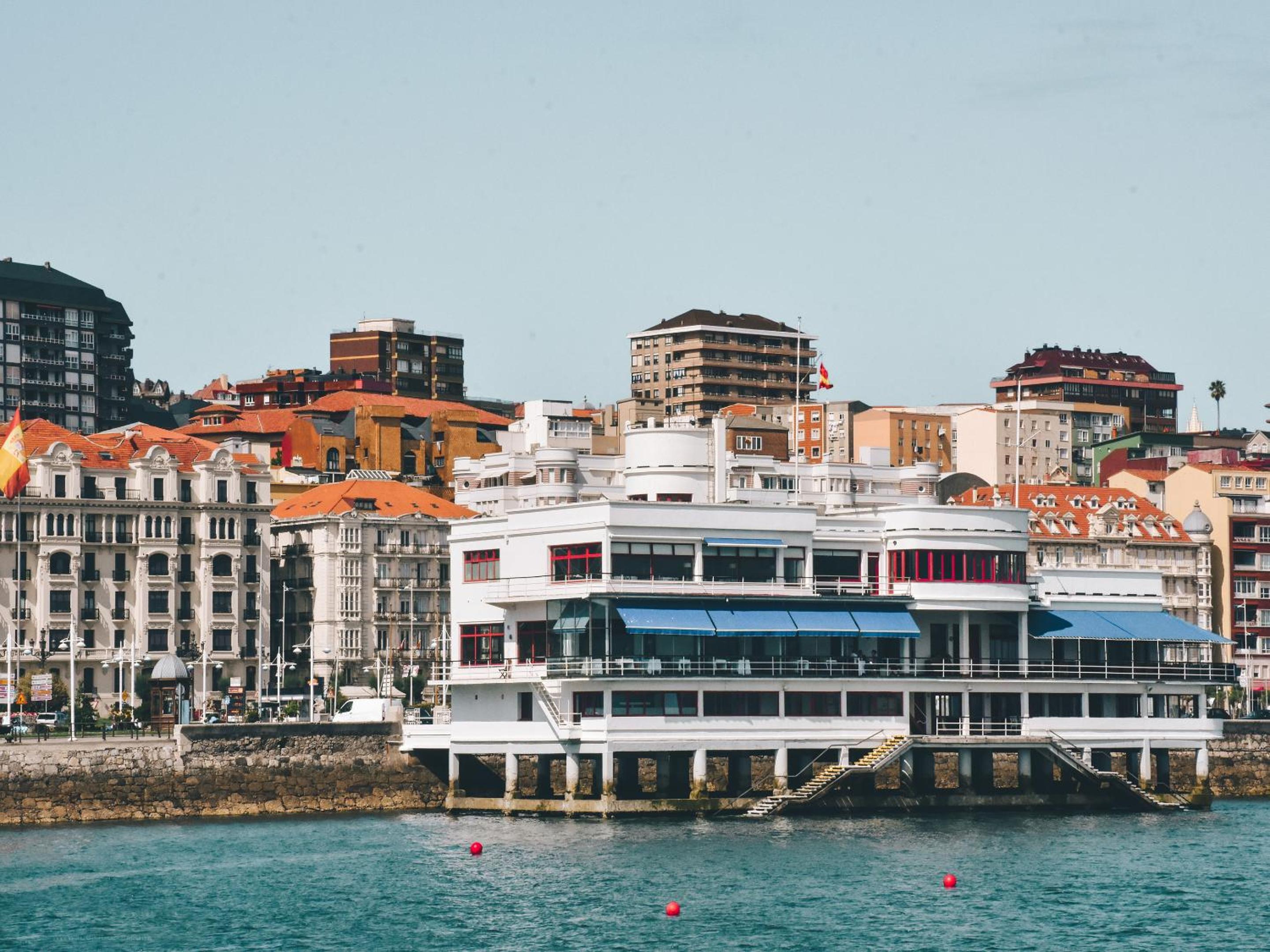 Hi Apartments Santander 3000 13/15