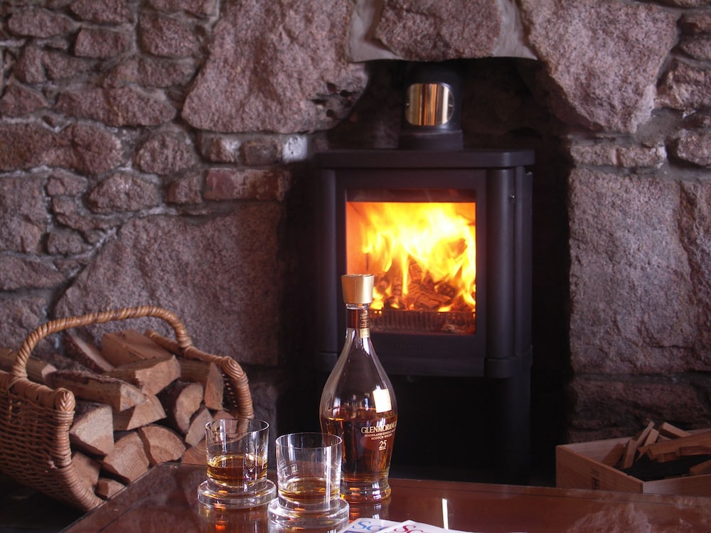Kilmarnock Arms Hotel 20/30