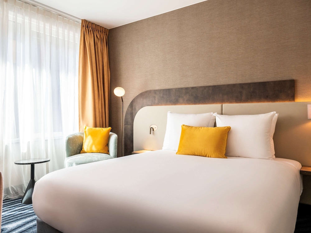 Mercure Amsterdam North Station 18/67