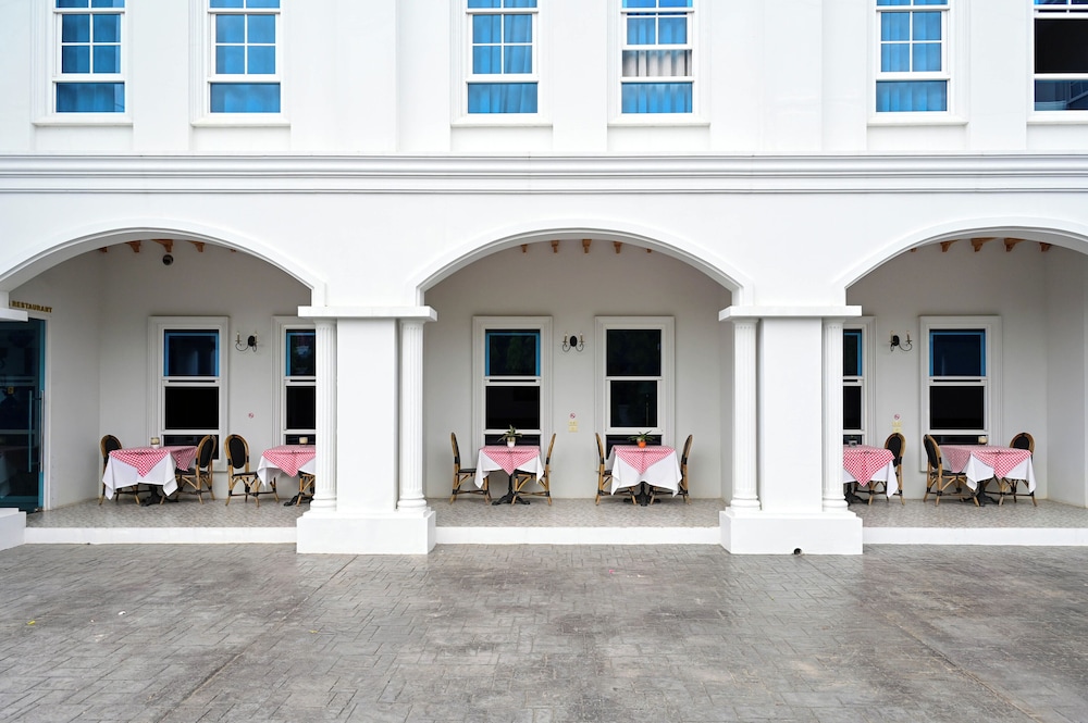 Le Cannes, a Recall Luxe Hotel in CHIANG MAI