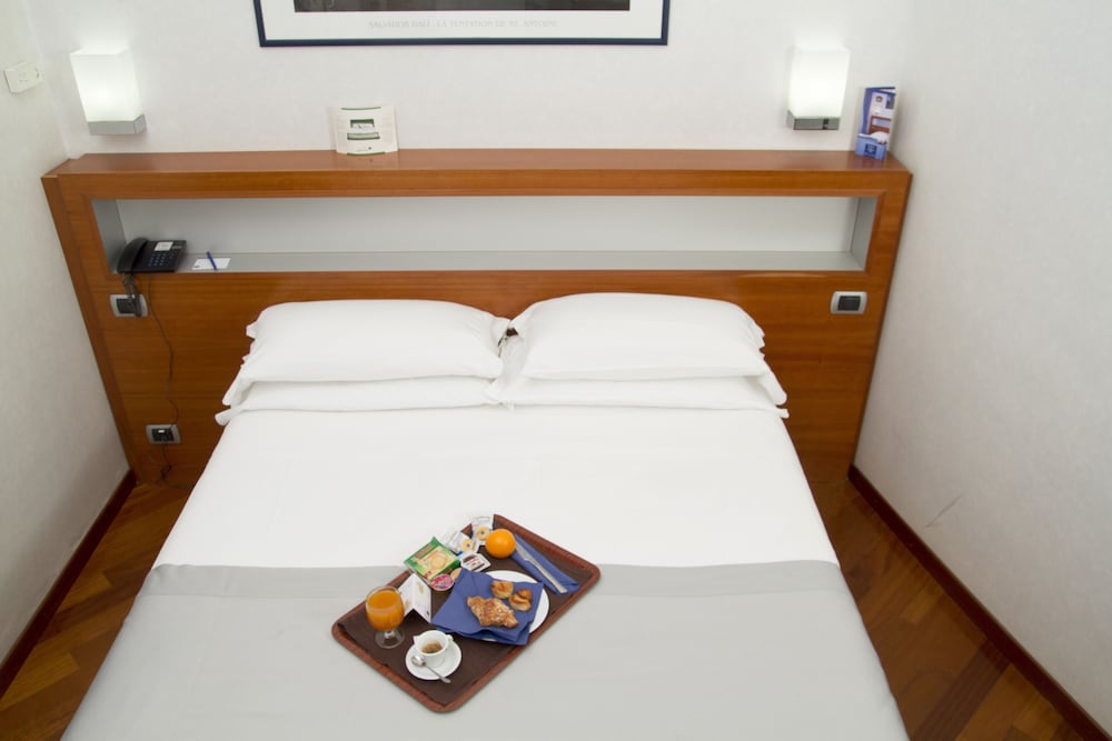 Best Western Plus Hotel Plaza 16/36