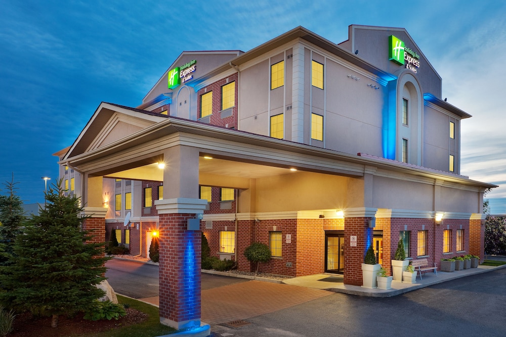 Holiday Inn Express Barrie 3/75