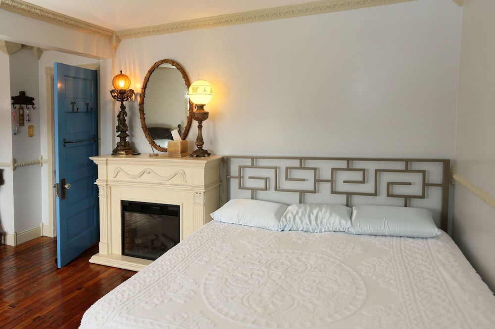 The Old Parsonage Bed and Breakfast 15/64