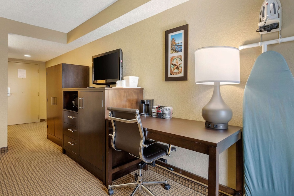 Sonesta Essential NW Houston 44/61