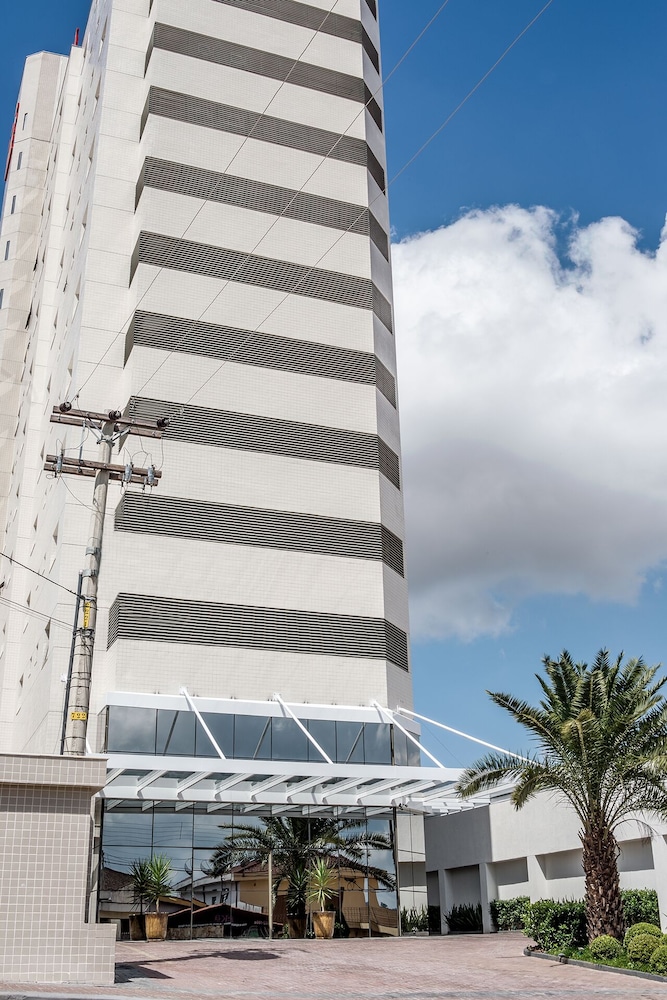 Faro Hotel 1/50