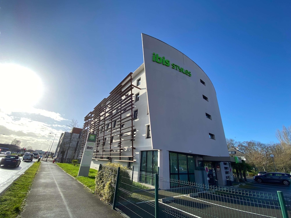 ibis Styles Rennes Cesson 1/50