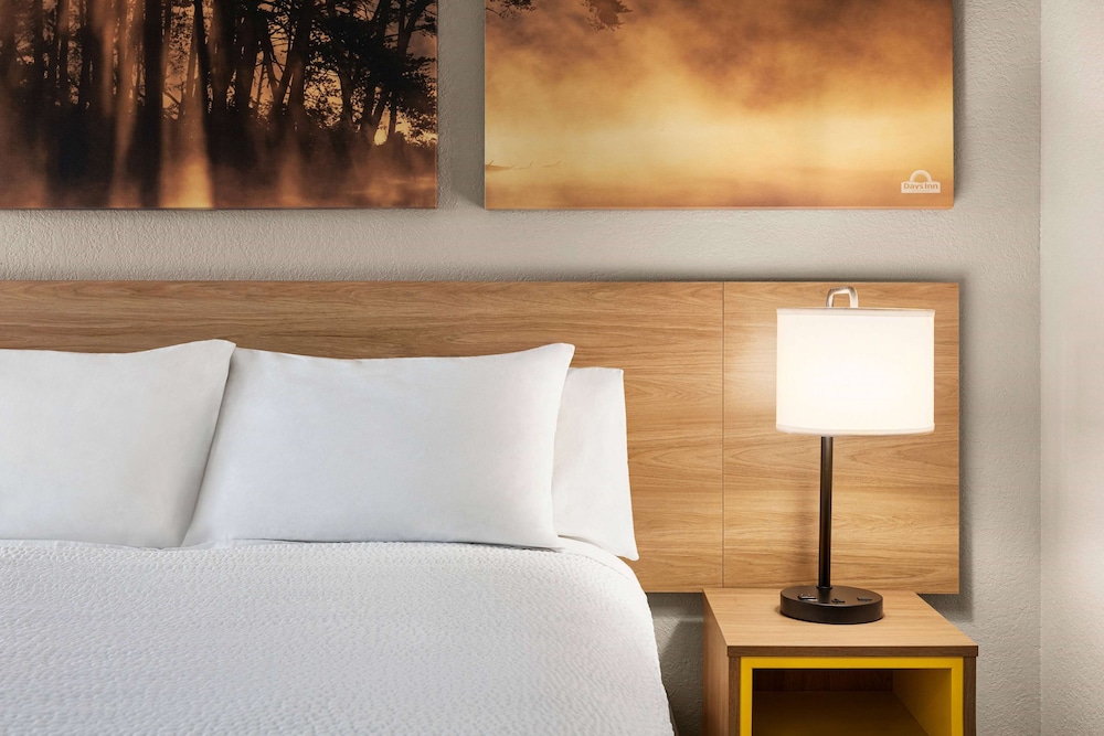 Days Inn by Wyndham Demopolis 26/61
