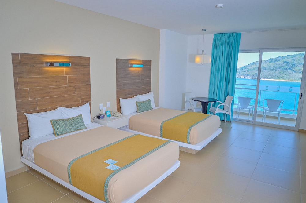 Pacific Palace Beach Tower Hotel 28/65