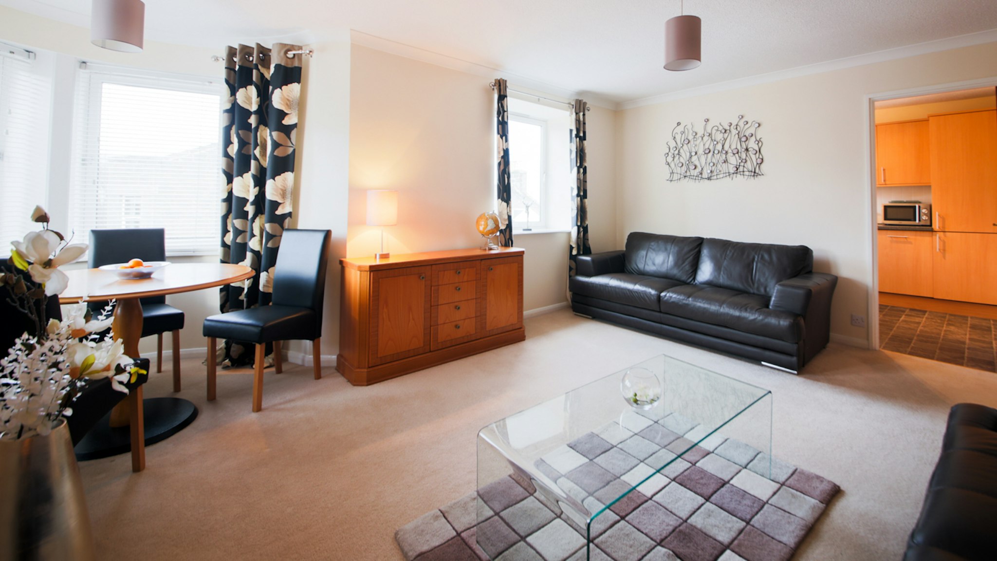 The Spires Serviced Apartments Aberdeen 2/5