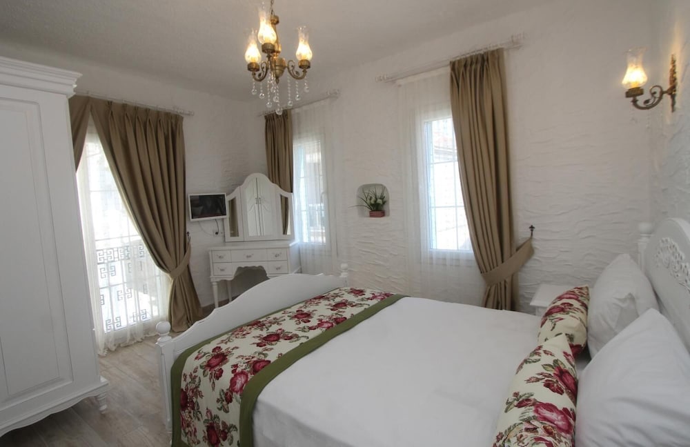 Alya Mou Butik Otel 4/27