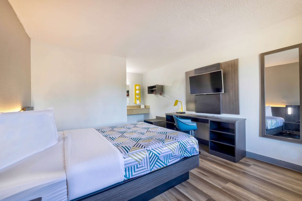 Motel6 Hammond, IN - Chicago Area 33/59