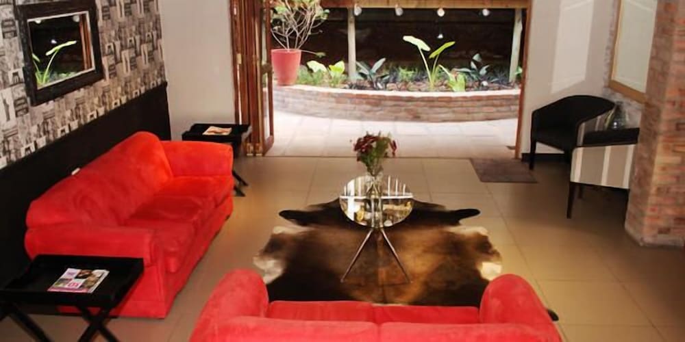 Zebrina Guest House 23/50