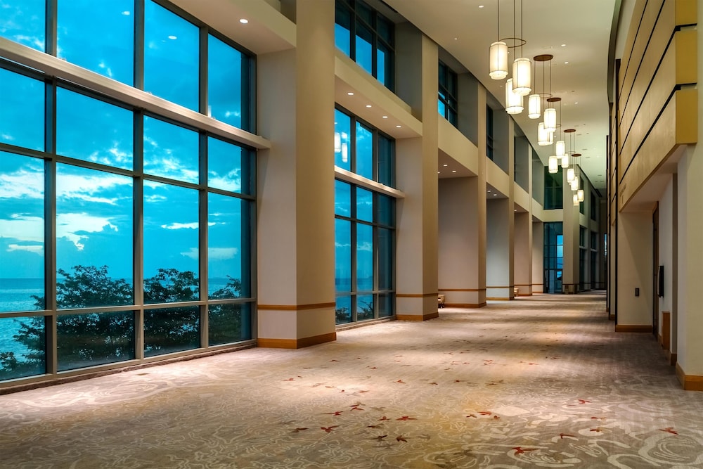 Hyatt Regency Trinidad 77/82