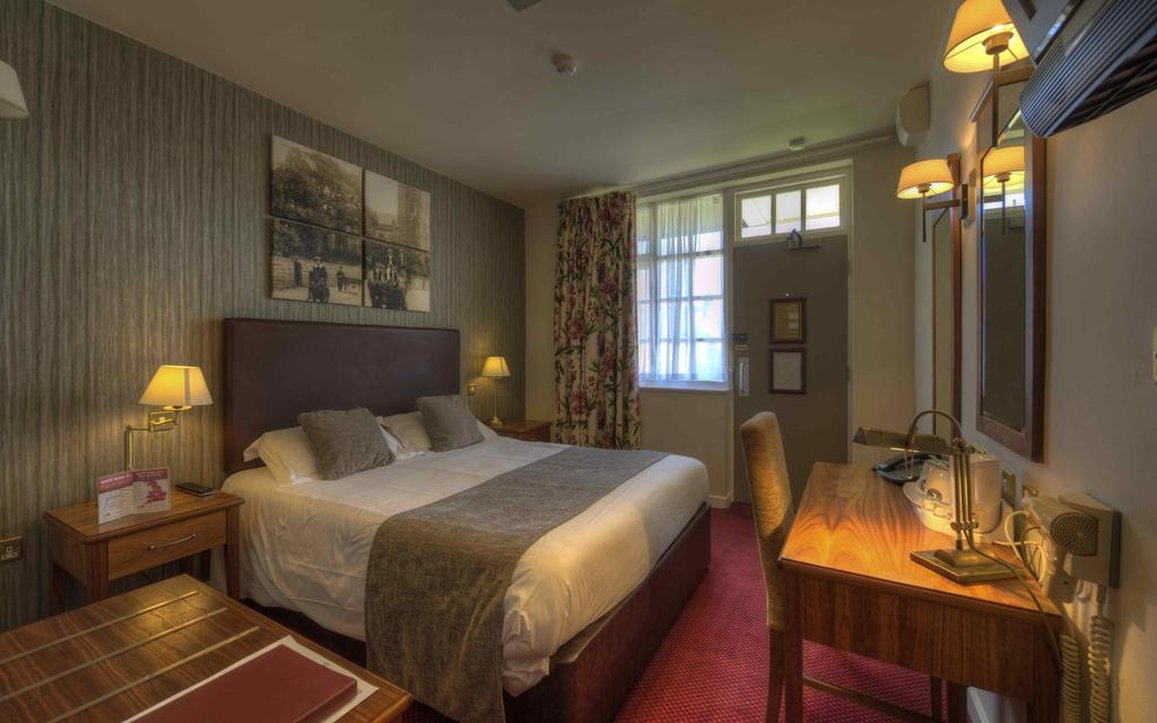 Ravensworth Arms Hotel 11/39