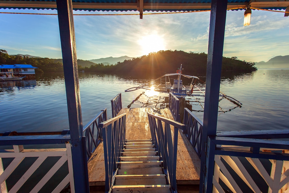 Coron Underwater Garden Resort 28/54