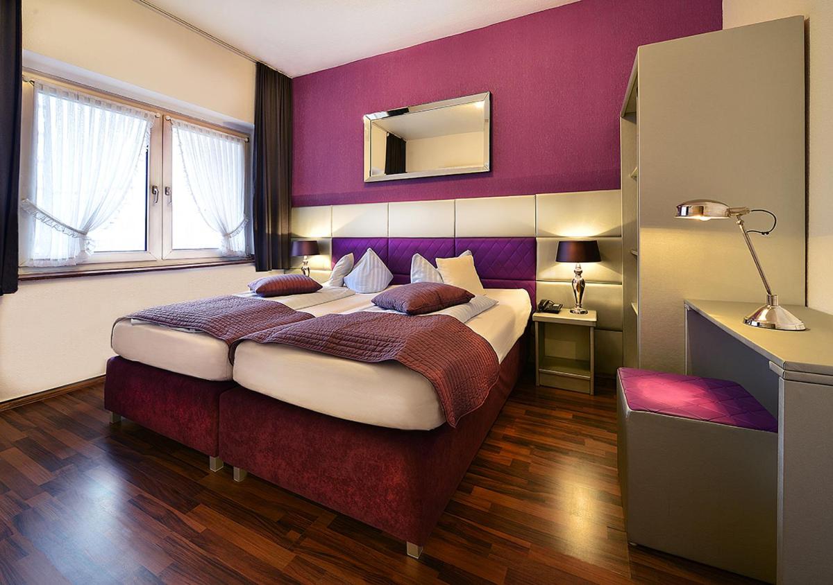 Hotel Am Wehrhahn 10/19