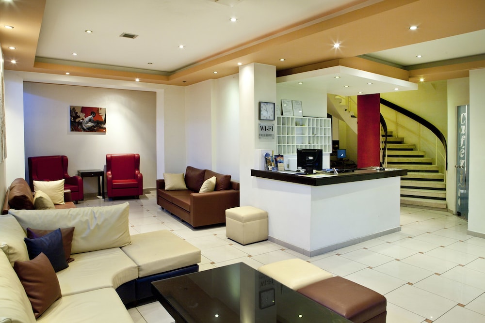 Hotel Mitzithras 10/37