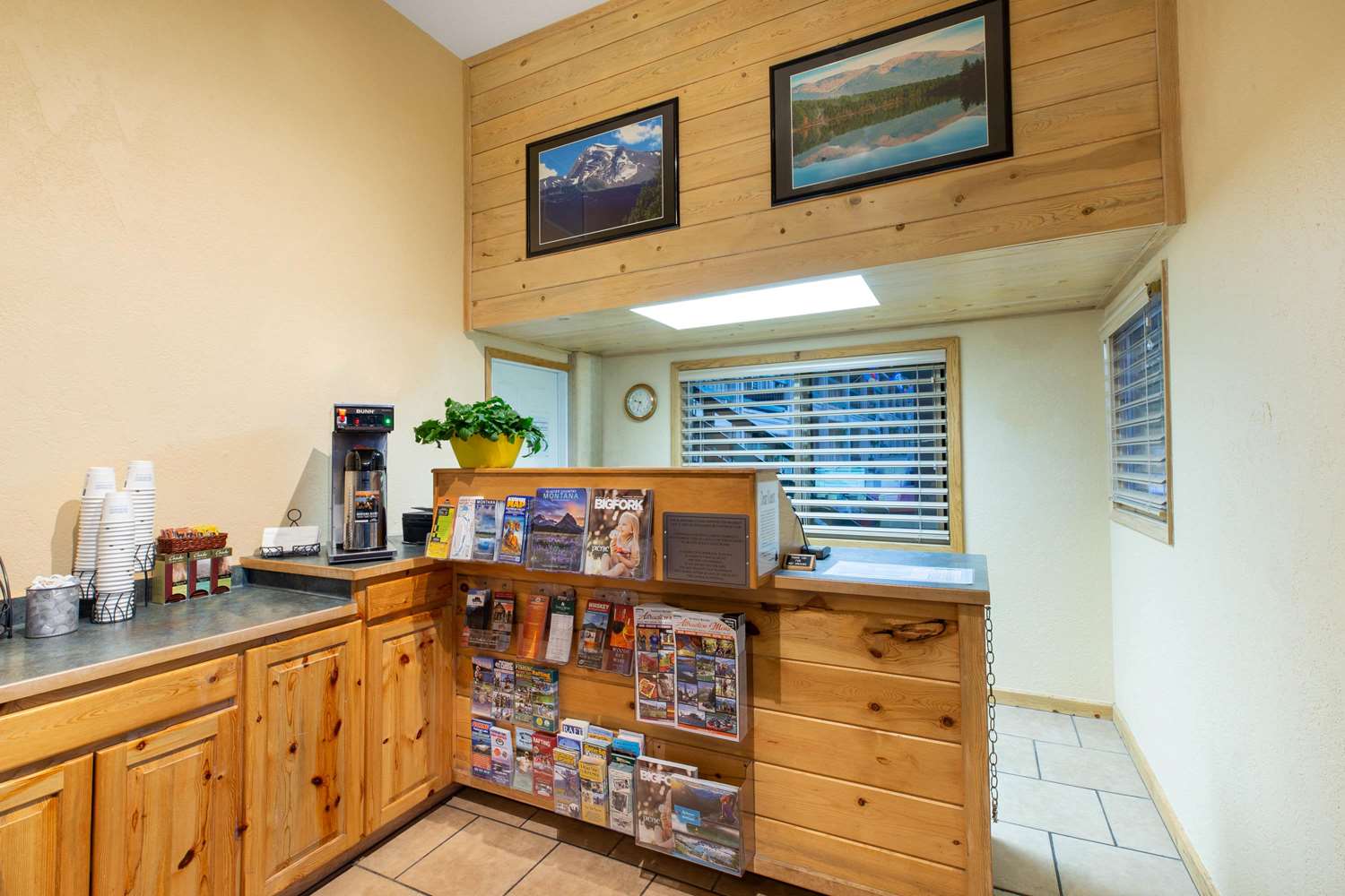Timbers Motel Travelodge by Wyndham Bigfork 11/28