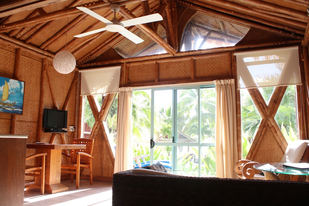 MAGIC REEF BUNGALOWS 44/66