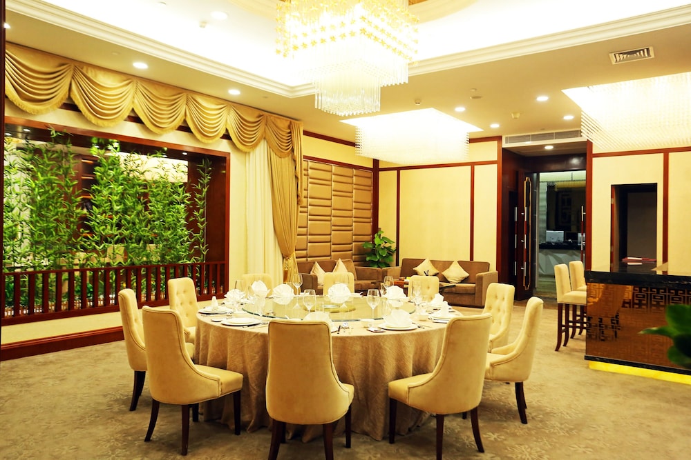 Gems Cube International Hotel Shenzhen 25/31