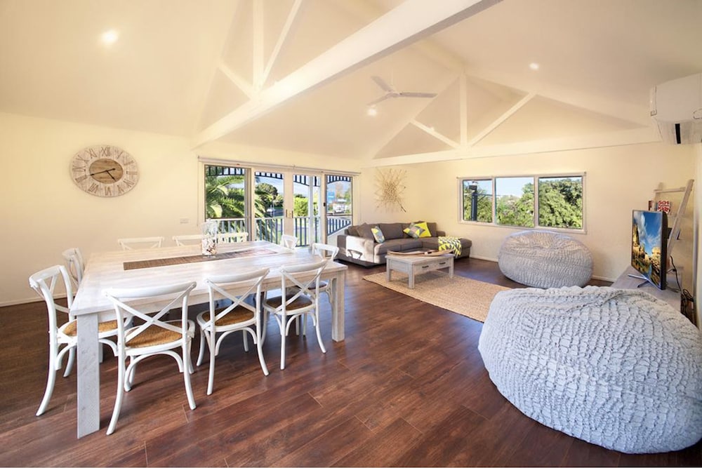 Boathouse Resort Studios & Suites 52/69
