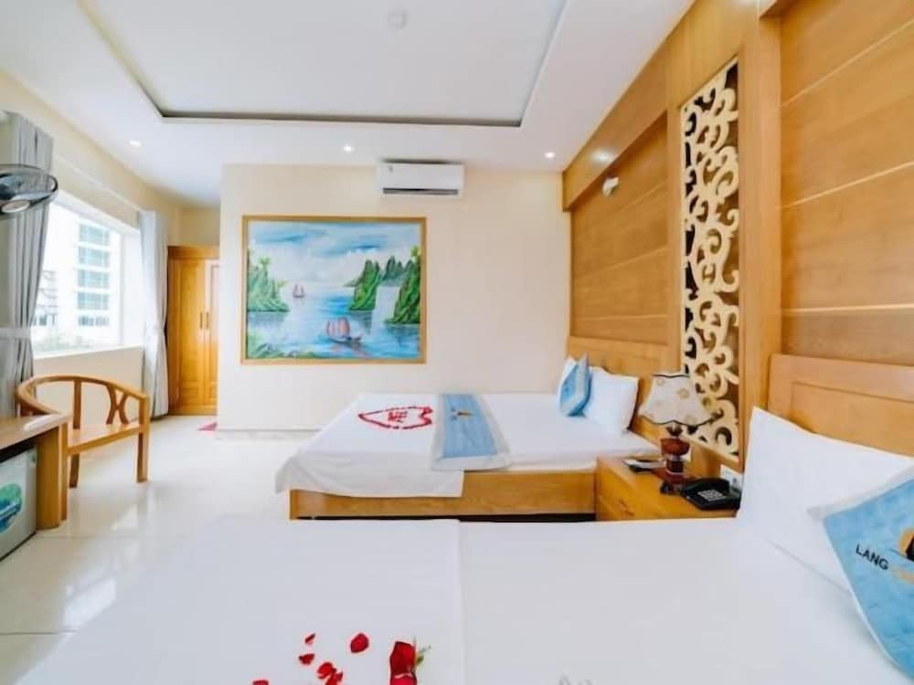 Lang Chai Hotel 4/35