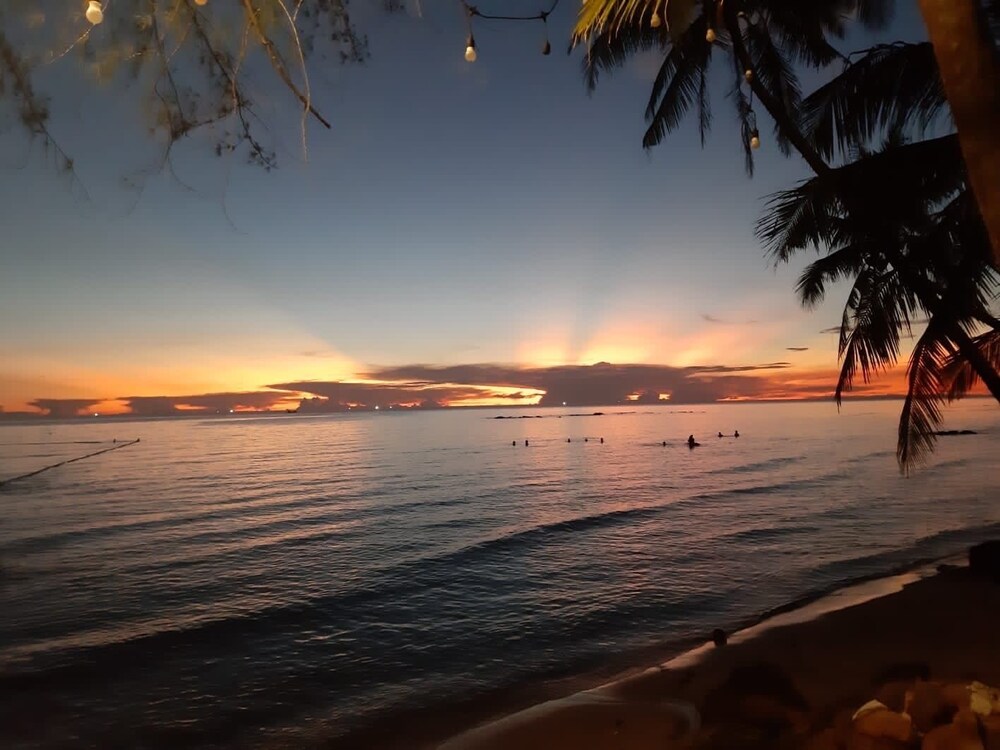 Coco Palm Beach Resort Spa 40/50
