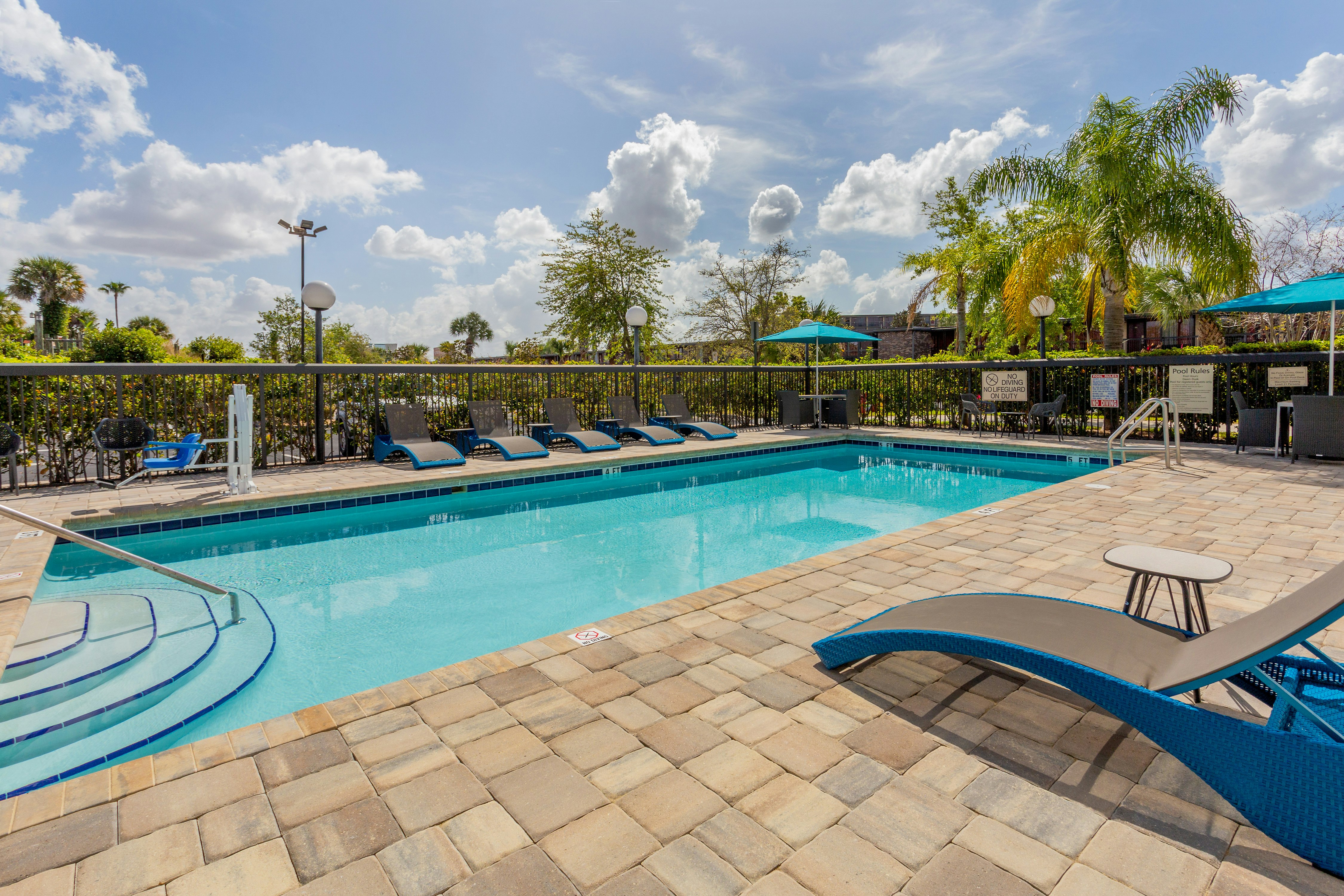 Hampton Inn And Suites Orlando International Drive North Fl 51/52