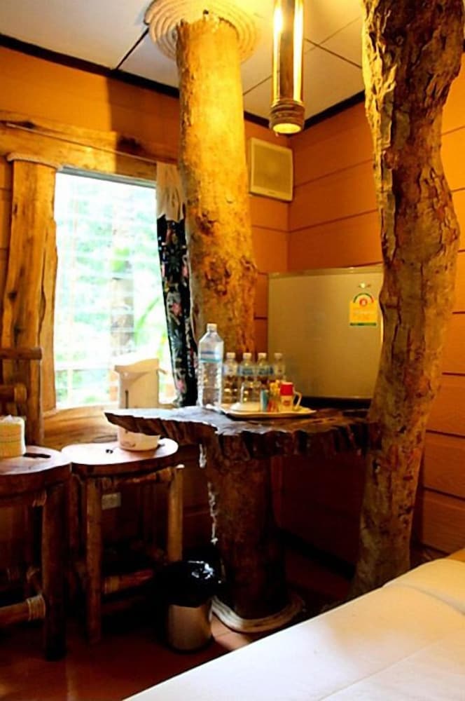 Khao Sok Tree House 31/50