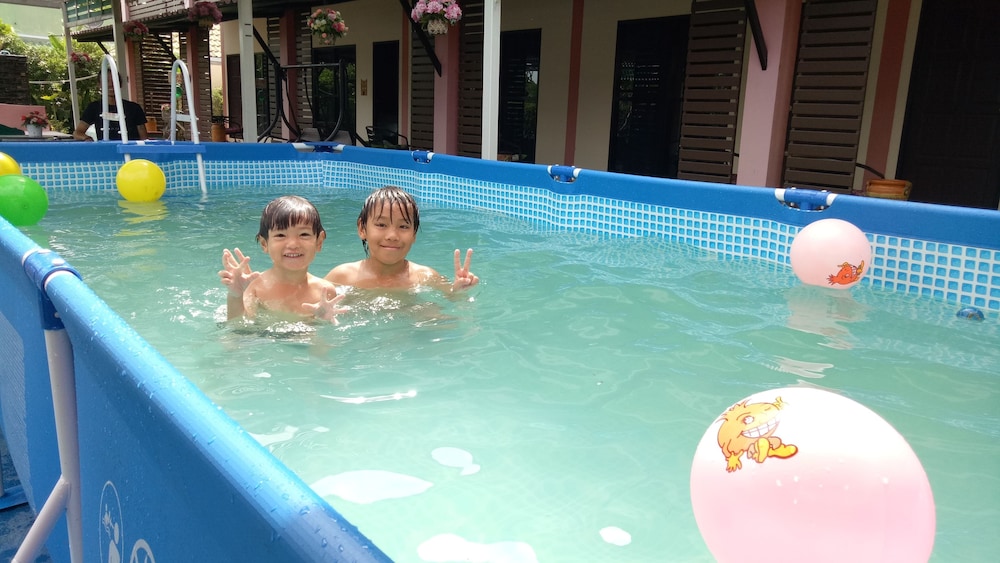 Sawasdee River Kwai Lodge 28/47