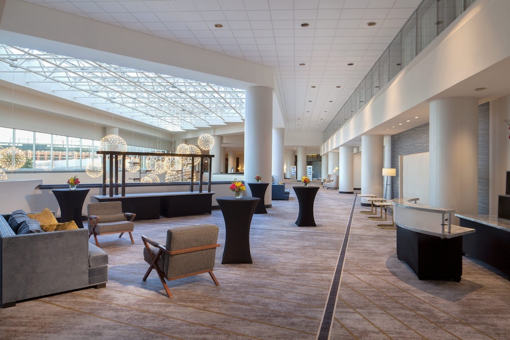 Sheraton Arlington Hotel 7/41
