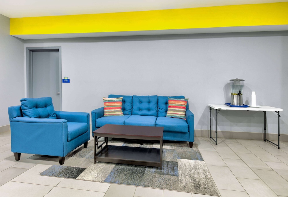 Days Inn by Wyndham Zachary LA 24/37