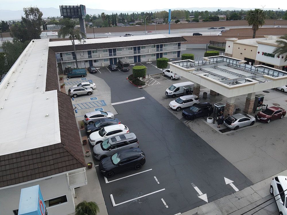 Motel6 Ontario, CA - Airport 47/61
