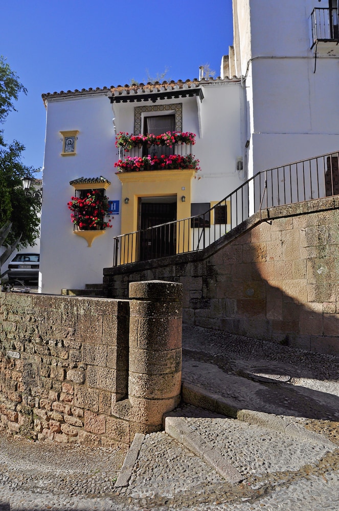 Hotel Ronda 18/24