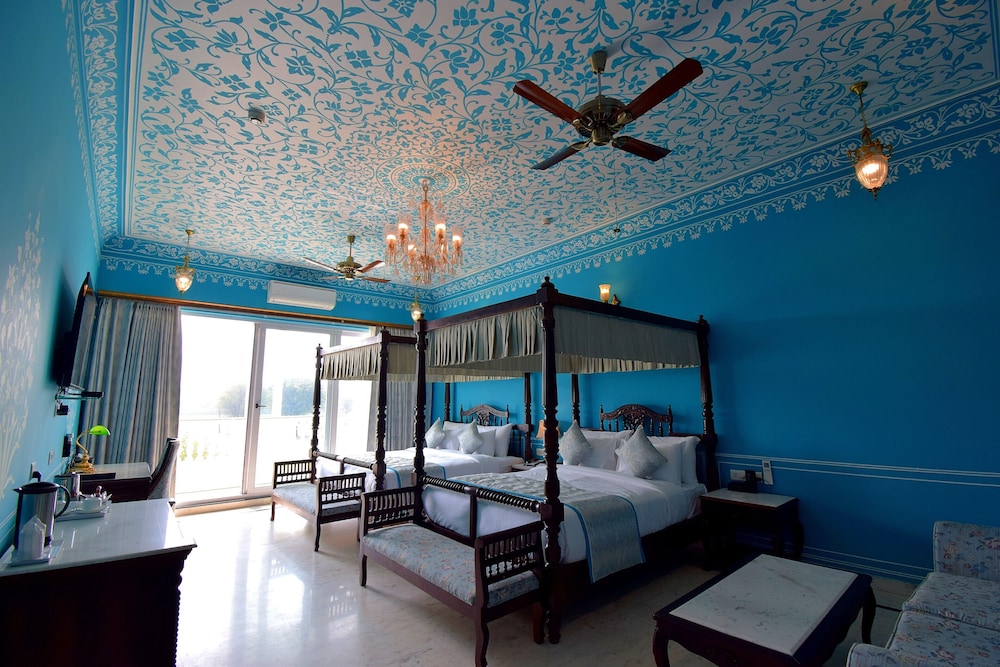 Umaid Farm Resort A Legacy Vintage Stay In Jaipur 18/50