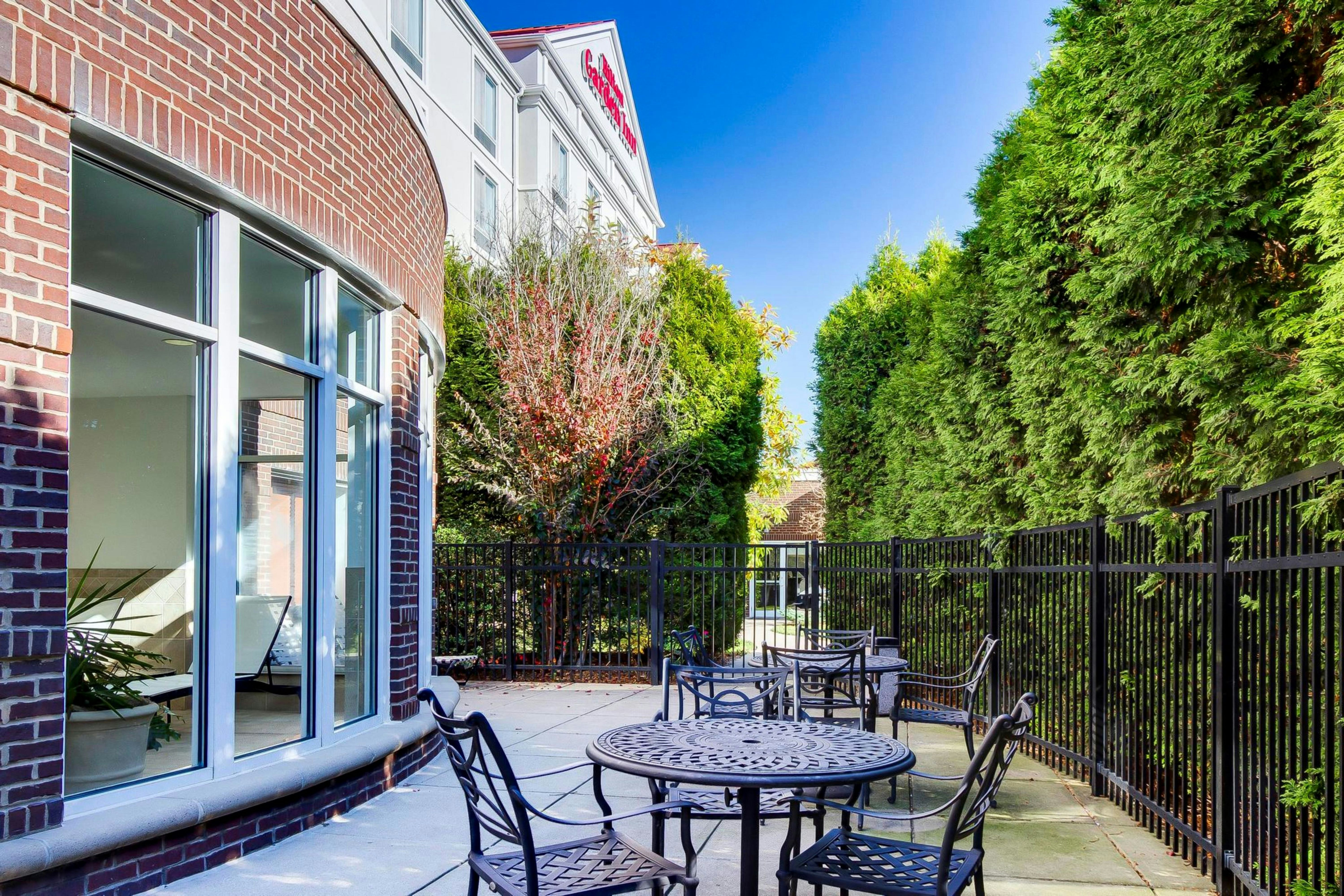Hilton Garden Inn Louisville Northeast photo3