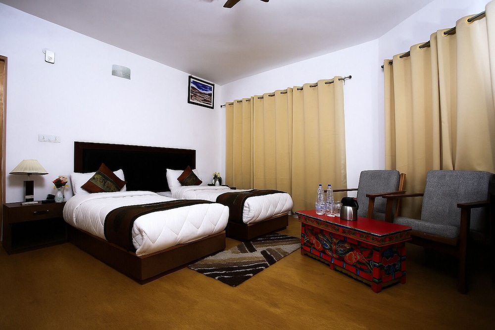 Hotel Grand Nubra 19/35