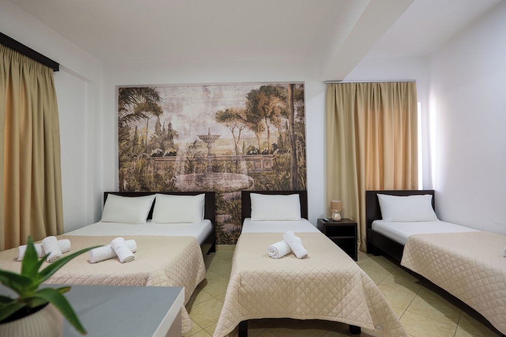 Atlantis Residence 5/50