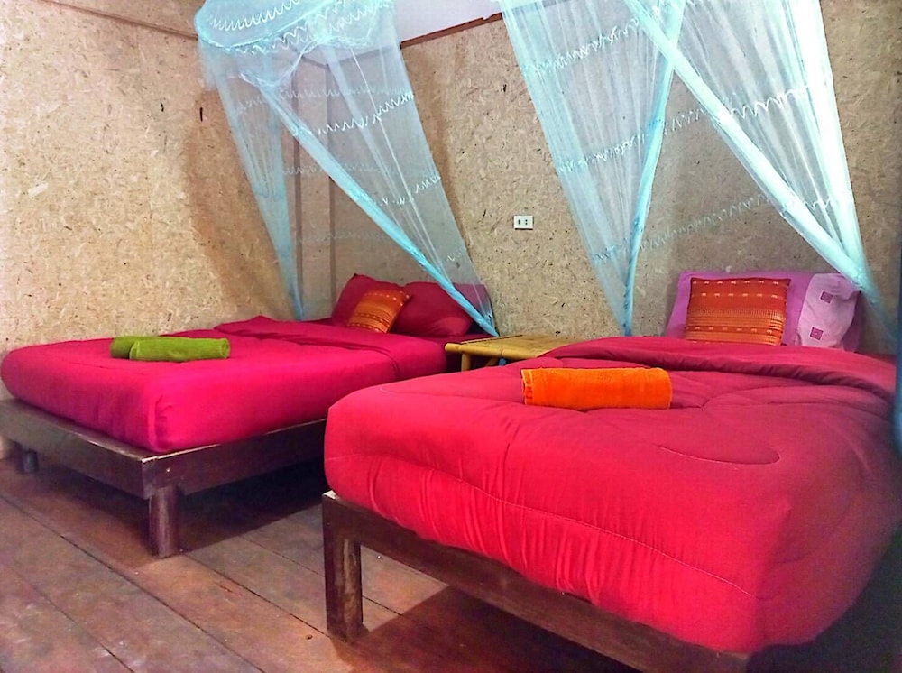 Lanta Maikeaw Bungalow 16/50