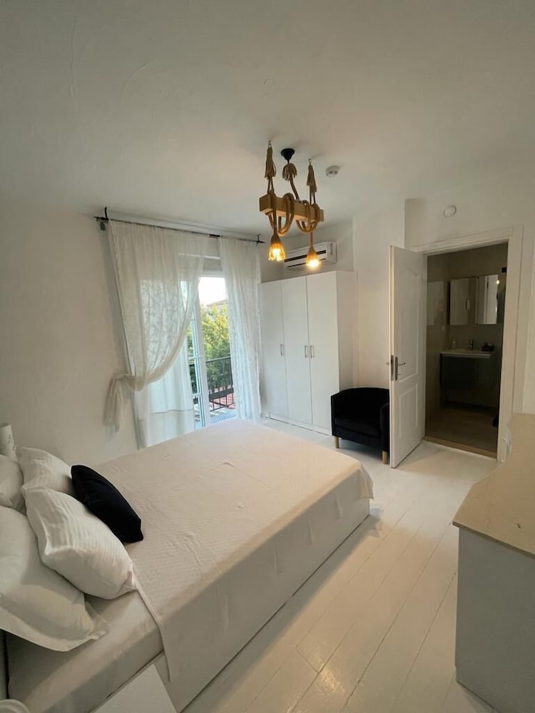 Pürlen Otel Alacati 18/32
